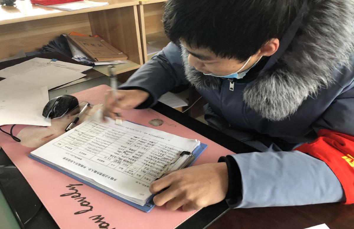 但是他们积极配合当地社区或村委会