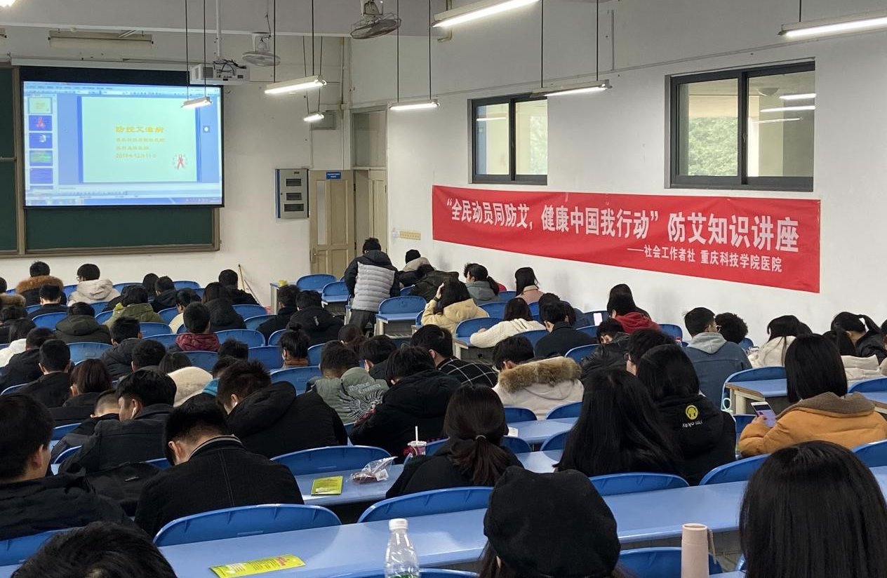 经由ob体育登录新人权益法政与经贸o