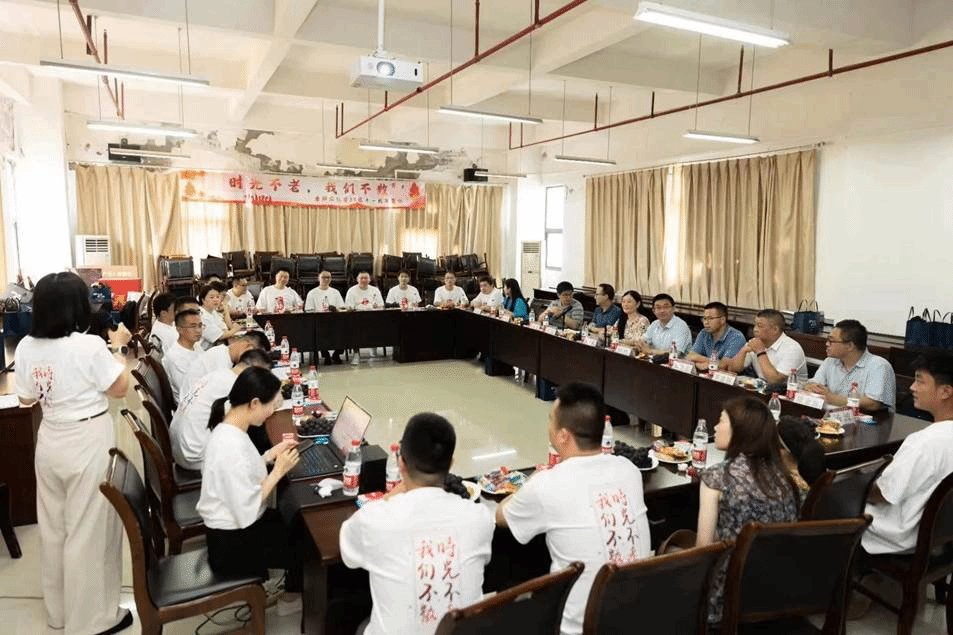 离别母校十一载