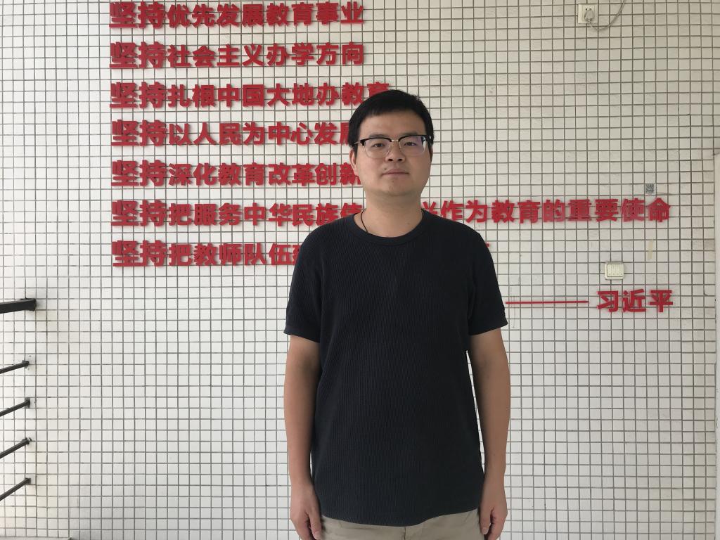 坚守立德树人初心 丰富党支部工作内涵